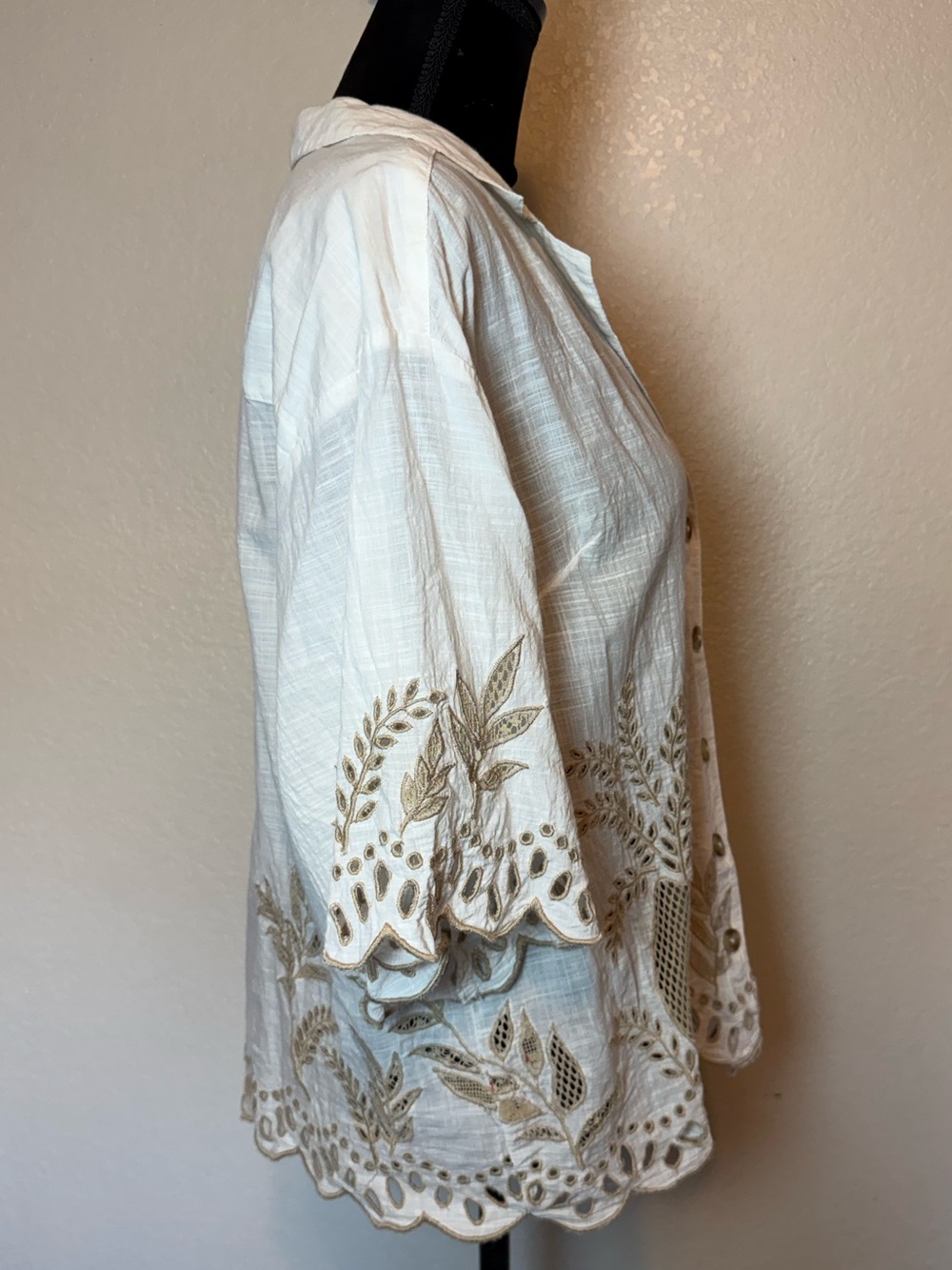 Anthropologie Embroidered Eyelet Detailed Short Sleeve Button Top White Medium - Picture 11 of 15